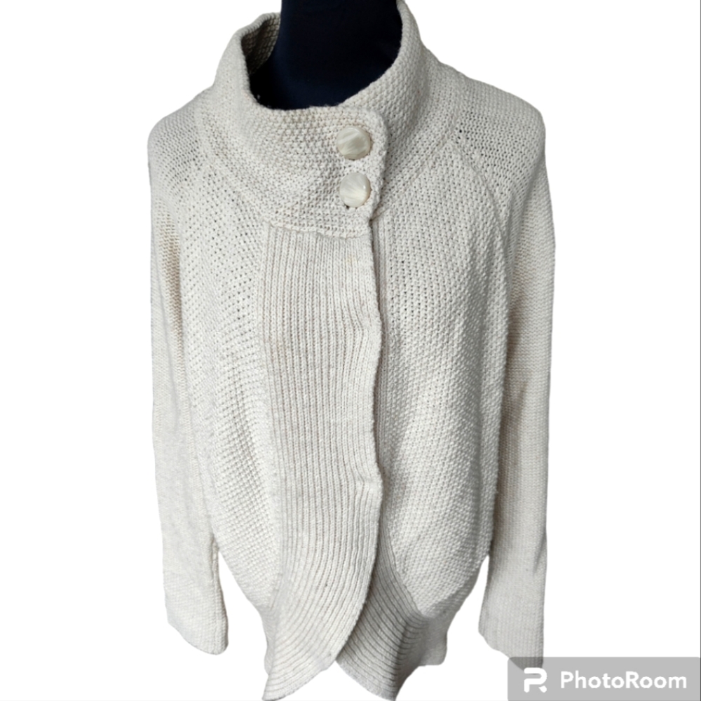 RW&CO. Cream Button-Up Knit Cardigan